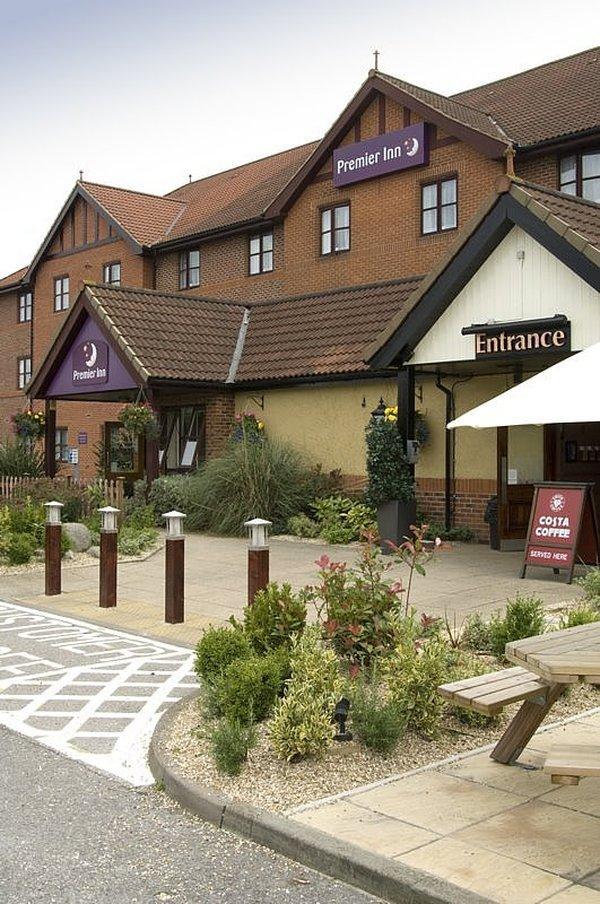 Premier Inn York North West Экстерьер фото