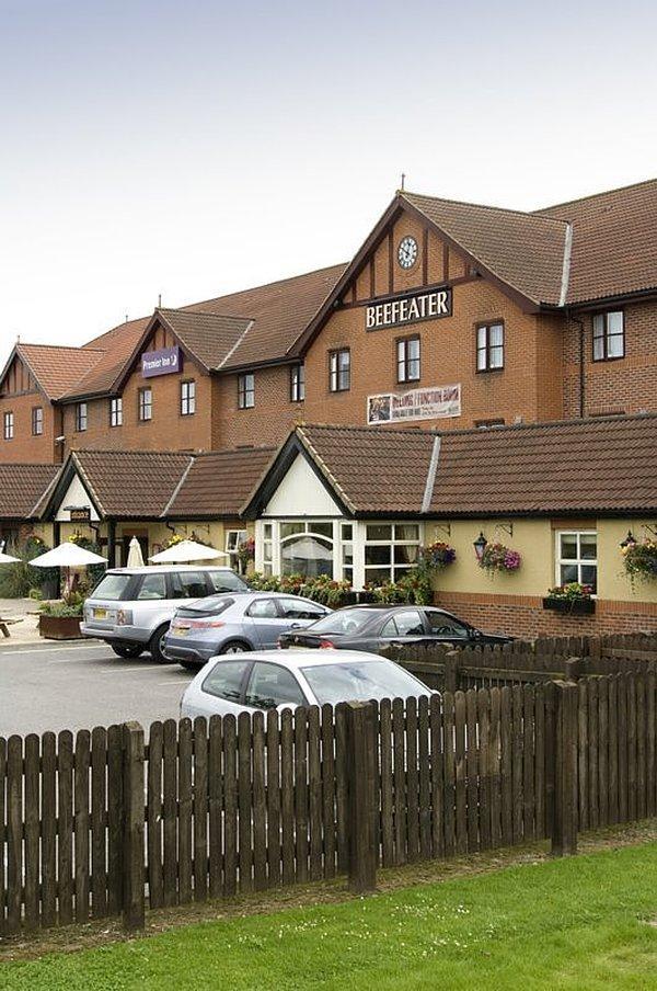 Premier Inn York North West Экстерьер фото